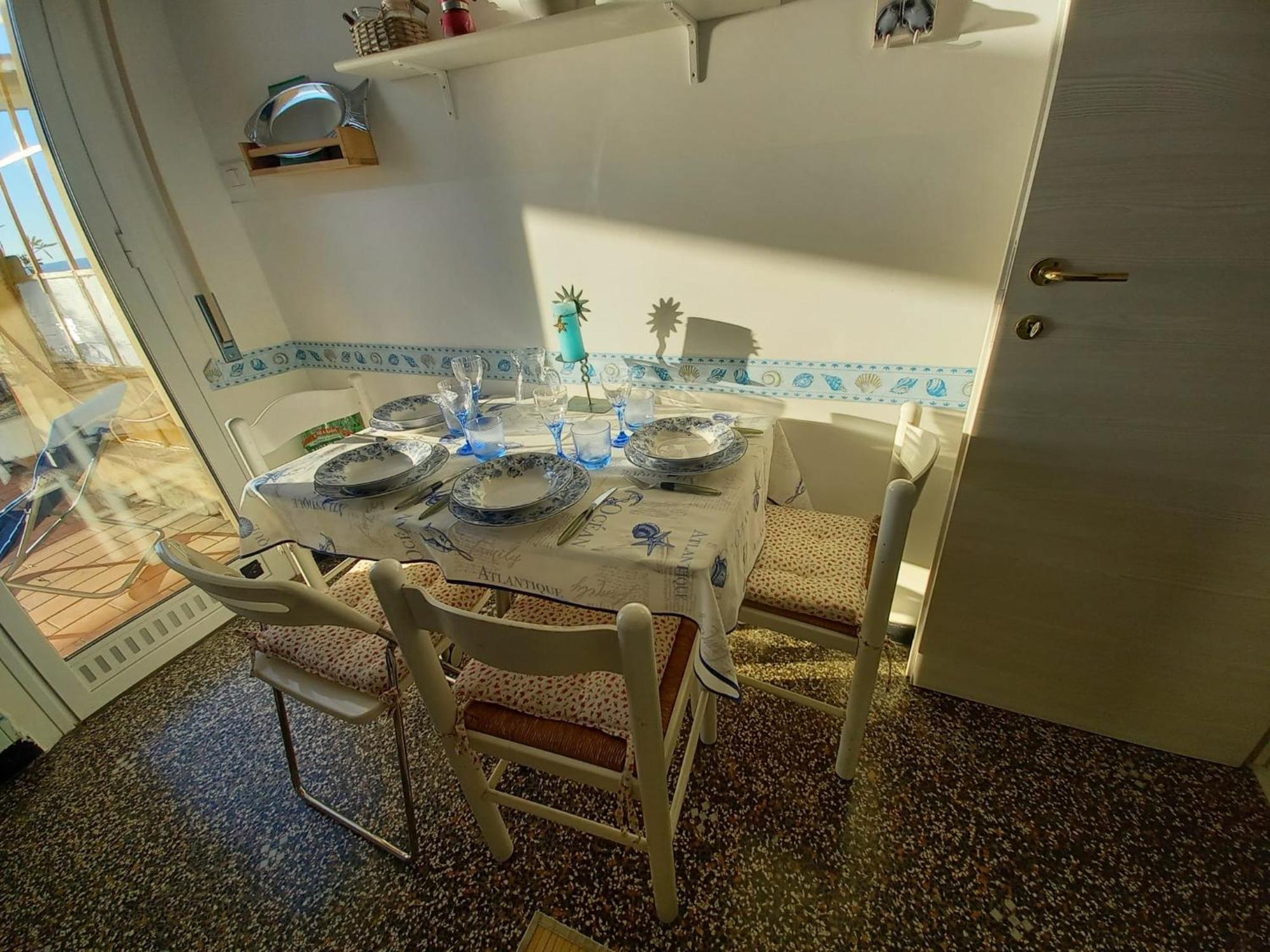 Attico Vista Mare Сестри Леванте Екстериор снимка